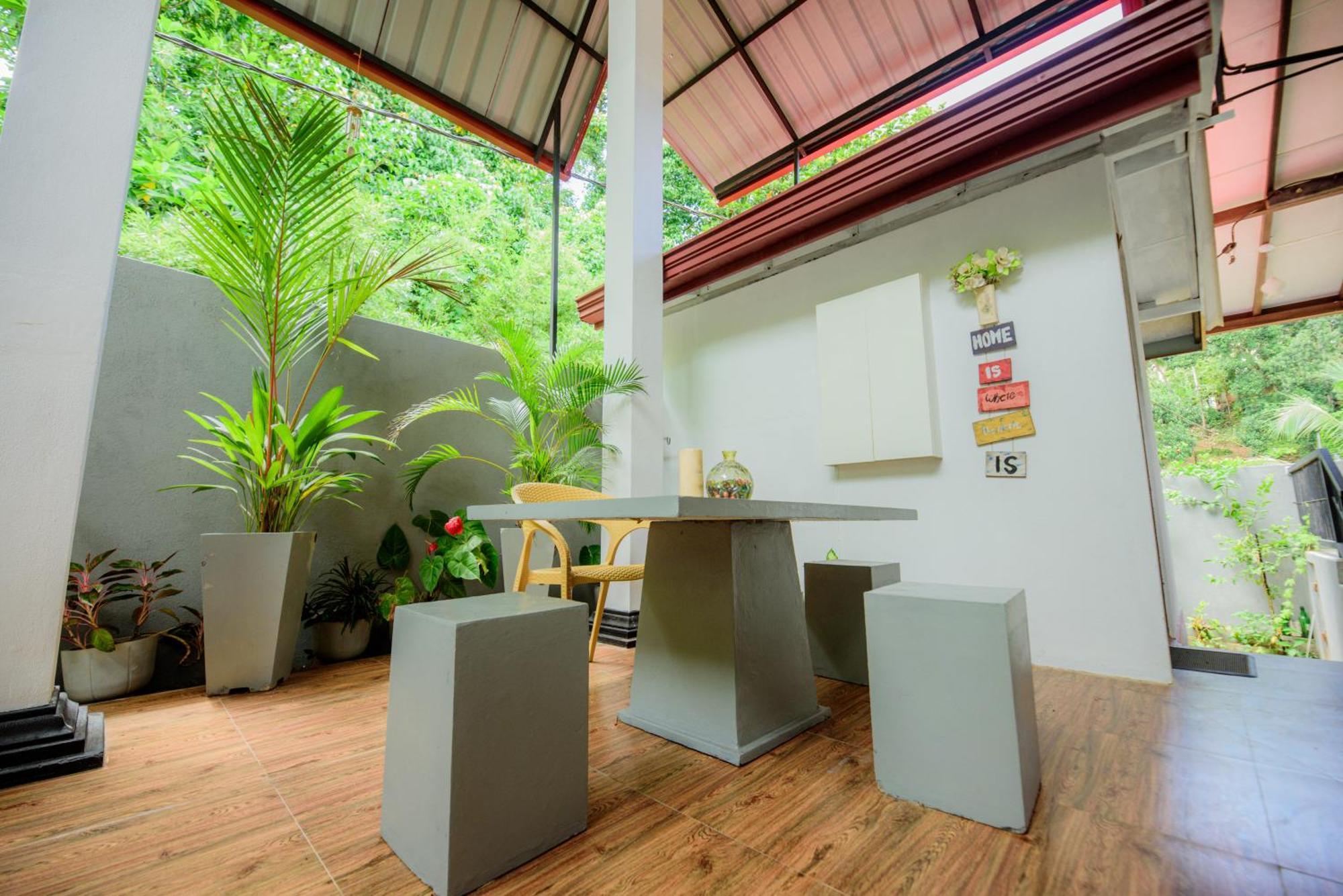 Vero Homestay Galle- Your Home Away From Home! Экстерьер фото
