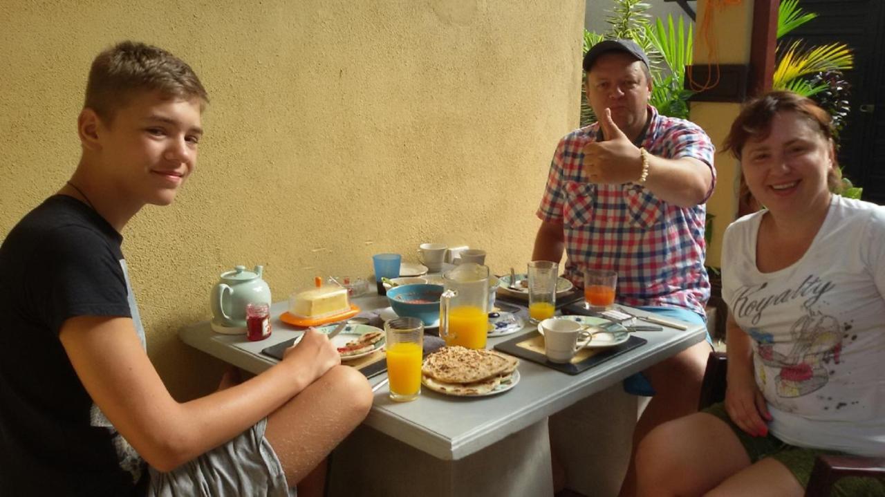Vero Homestay Galle- Your Home Away From Home! Экстерьер фото